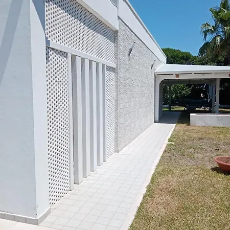 Dimora Alfas Villaggio Torre Saracena Villa